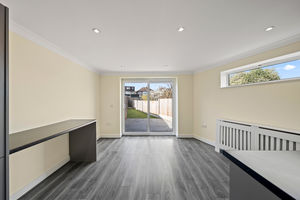 Photo 17- click for photo gallery